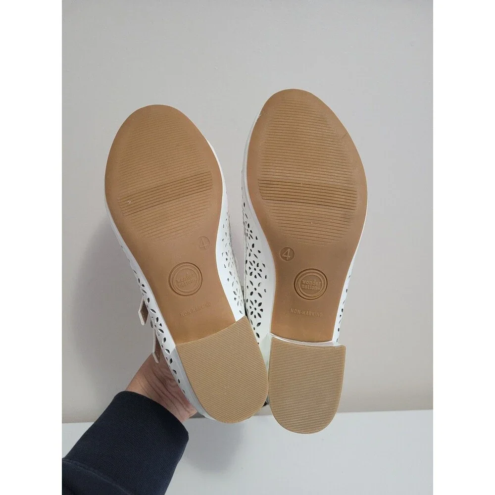 Wonder Nation Double Strap Dress Shoes Block Heels White Cutout Girls 4 NWT